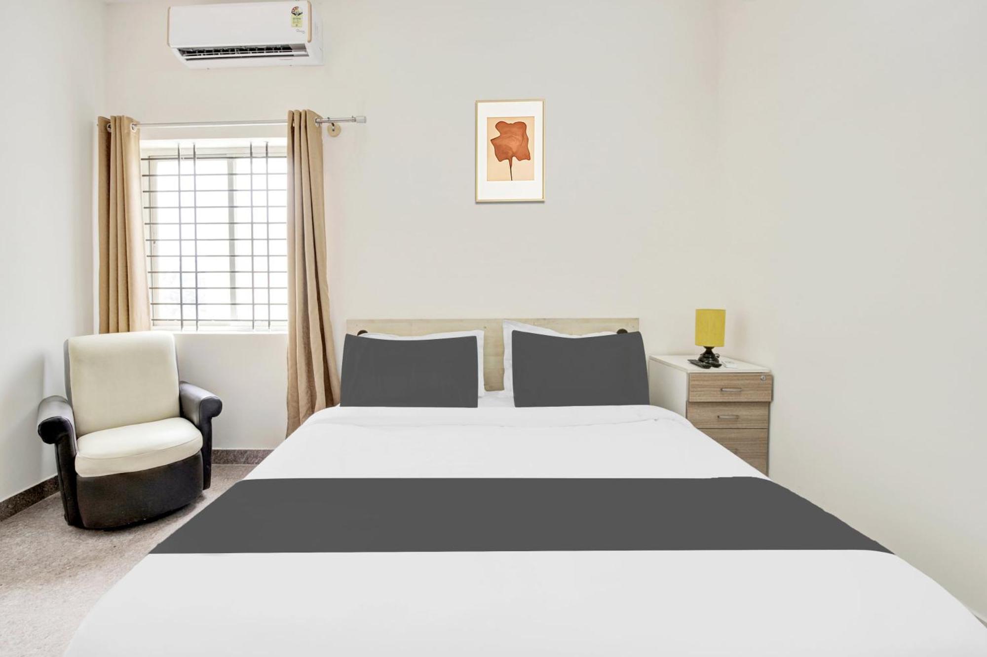 Hotel O Sri Manjunatha Deluxe Suites Bangalore Exterior photo